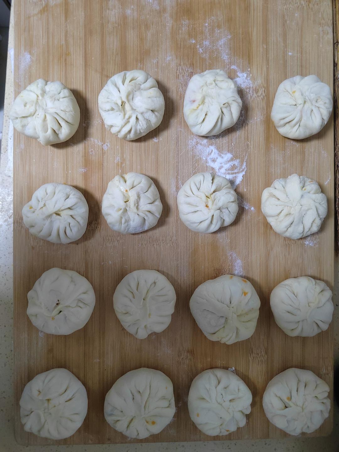 胡萝卜木耳鸡蛋素包子