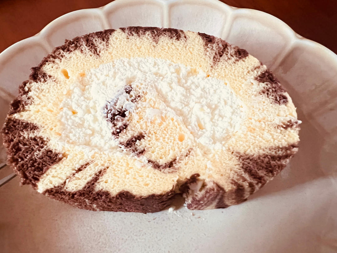 可可旋风蛋糕卷