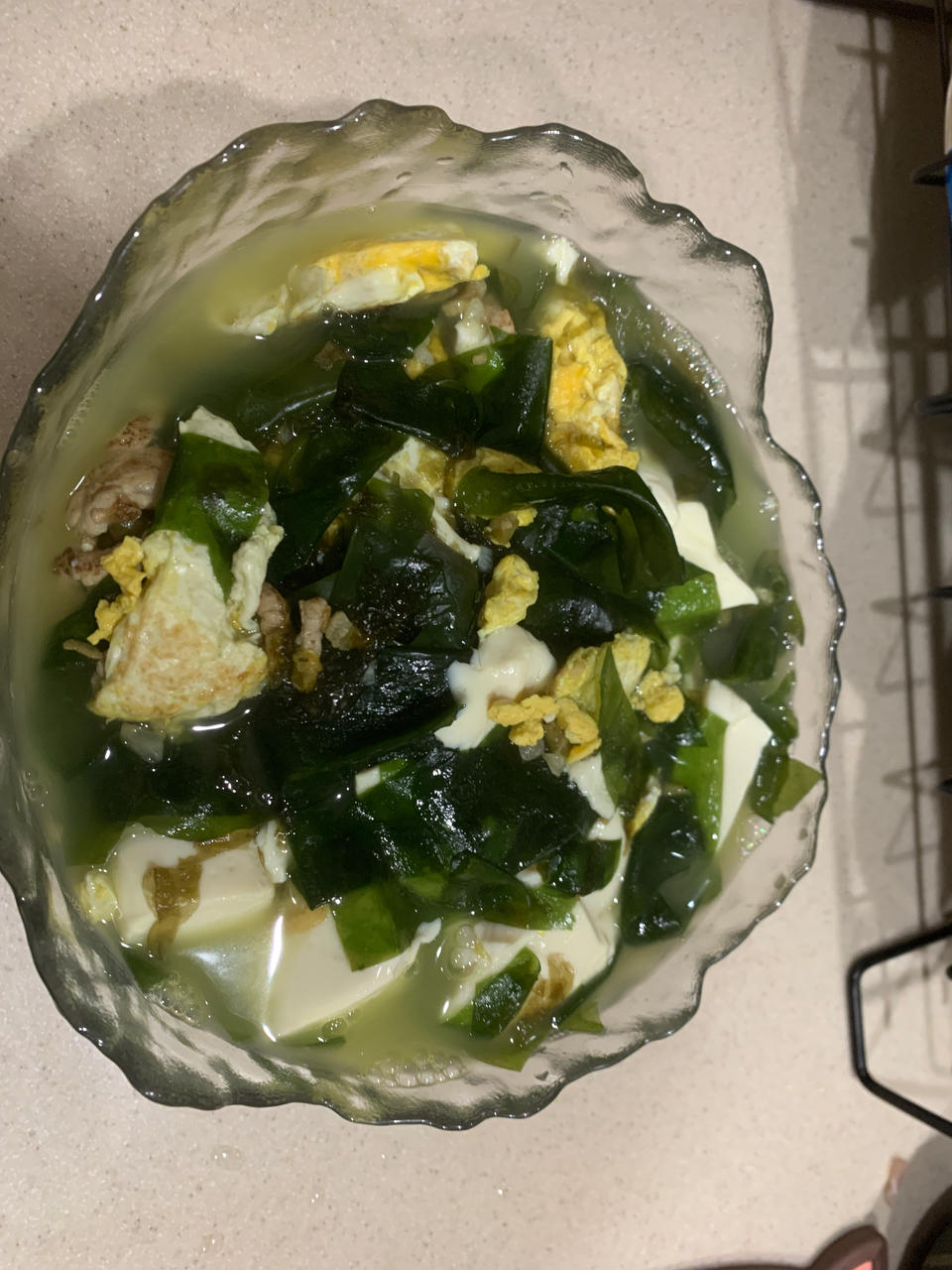 裙带菜豆腐鸡蛋汤