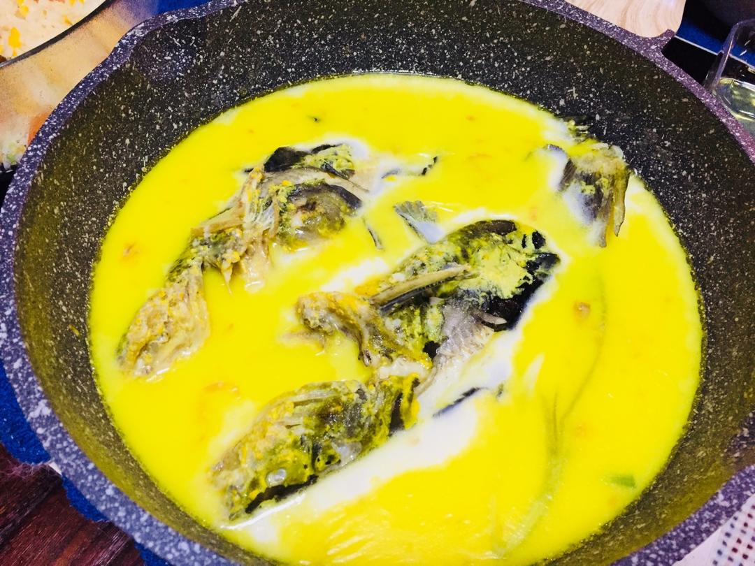 昂子鱼豆腐汤