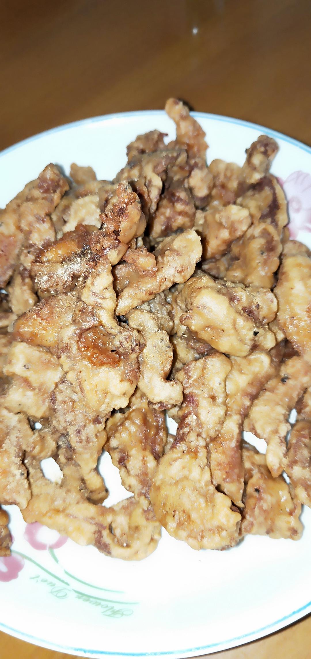 超简单的酥脆炸五花肉