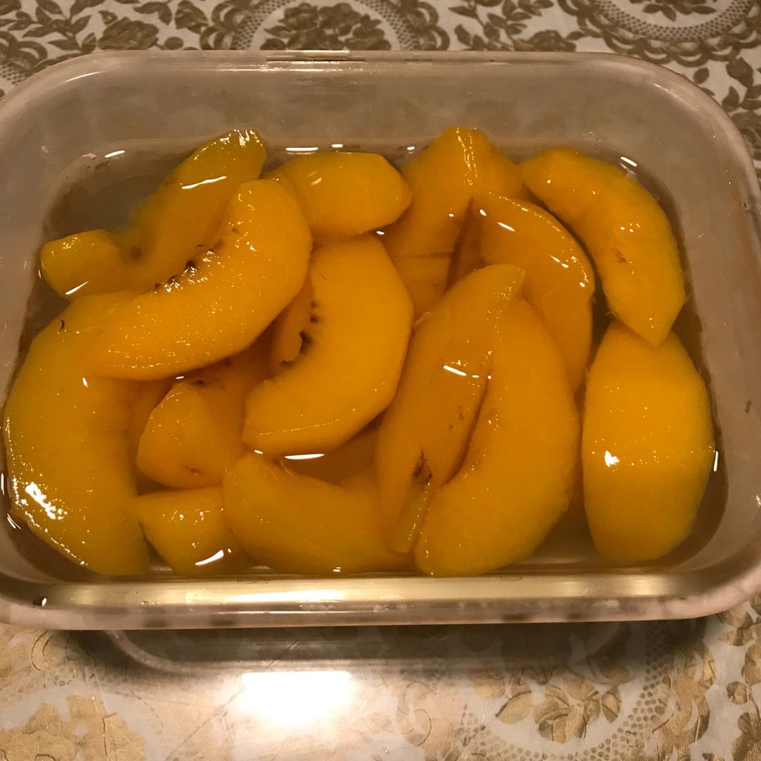 黄桃罐头