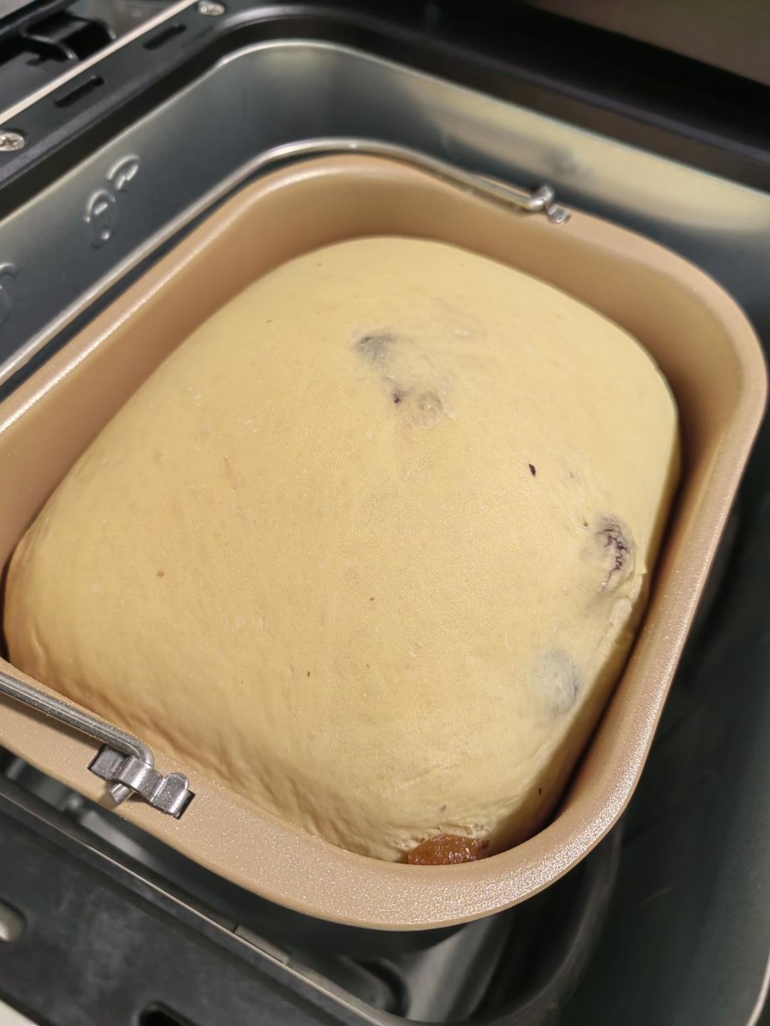 柏翠PE8990SUG面包机做吐司--黑加仑吐司