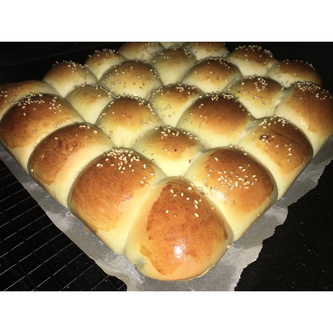 鲜奶油小餐包（一次发酵）