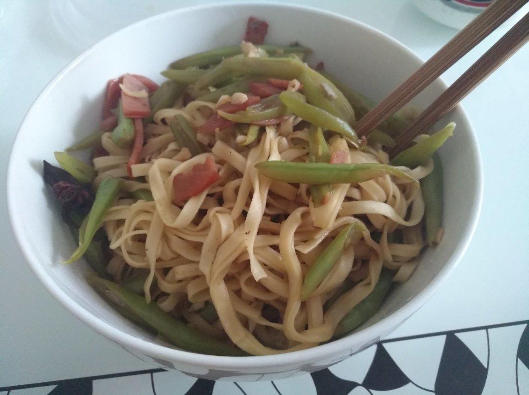 超详细的豆角肉丝焖面(正宗河南做法）