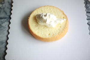 Fluff棉花糖—丑萌莎莉奶油蛋糕的做法 步骤16