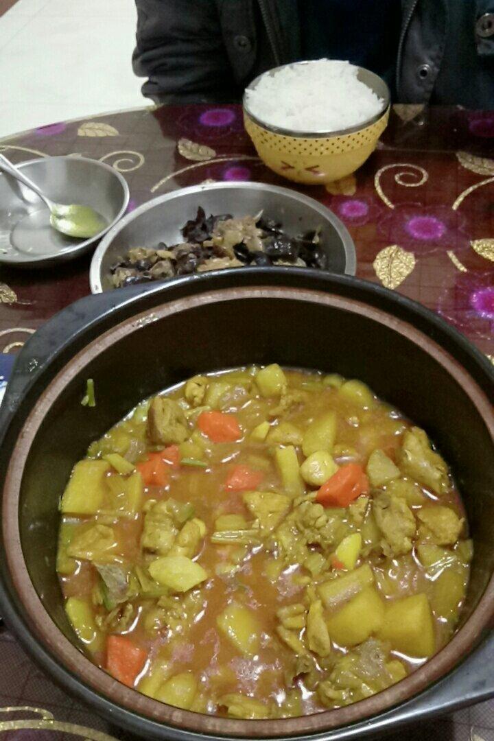 咖喱土豆鸡块