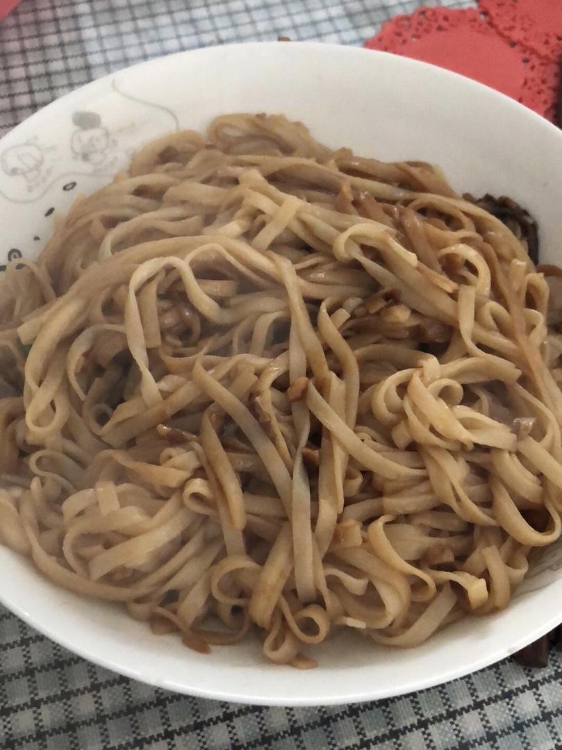 10分钟速成葱油面