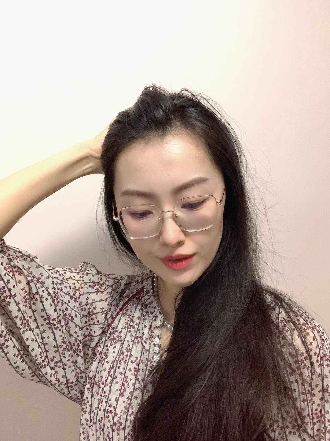 我是-明小姐