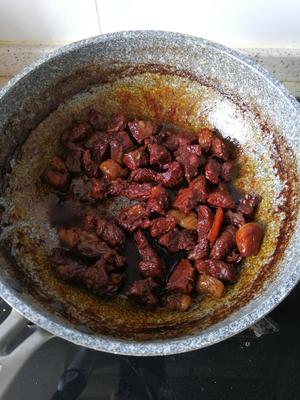 菜叔家常菜：红烧牛肉的做法 步骤9