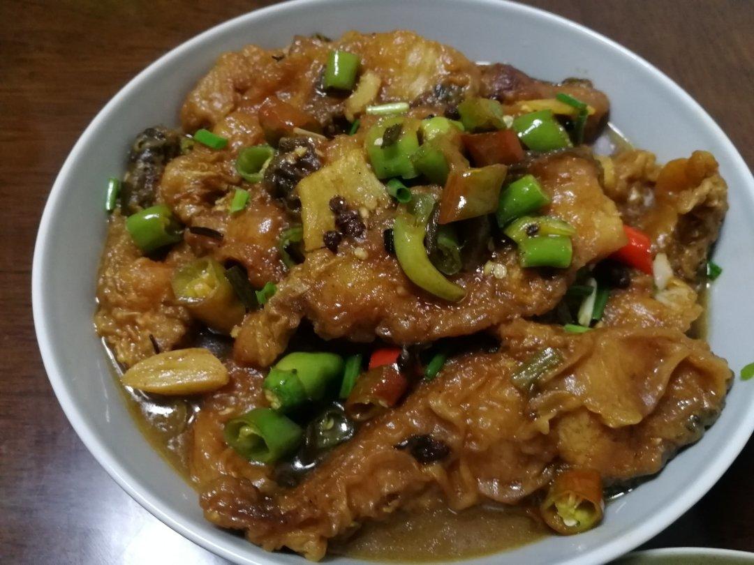 红烧鱼块