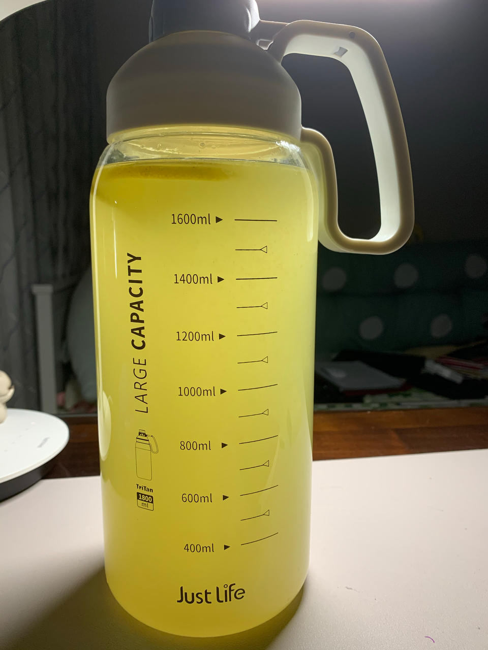 Lemonade（快乐柠檬水）