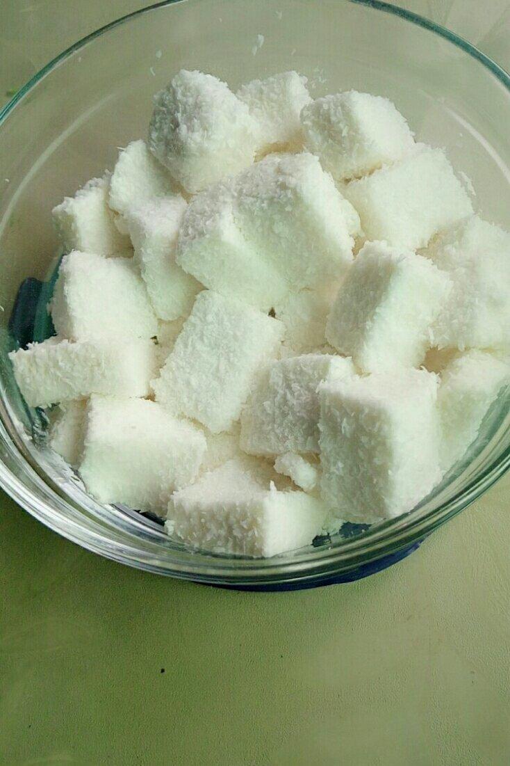 Bakingpie-椰奶小方