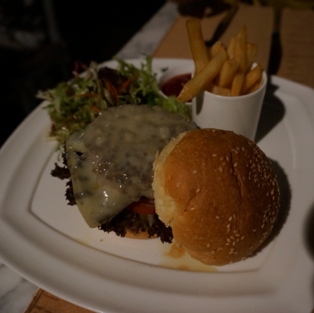 牛肉汉堡