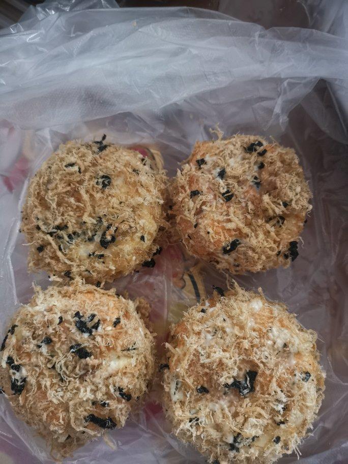 美味海苔肉松小贝