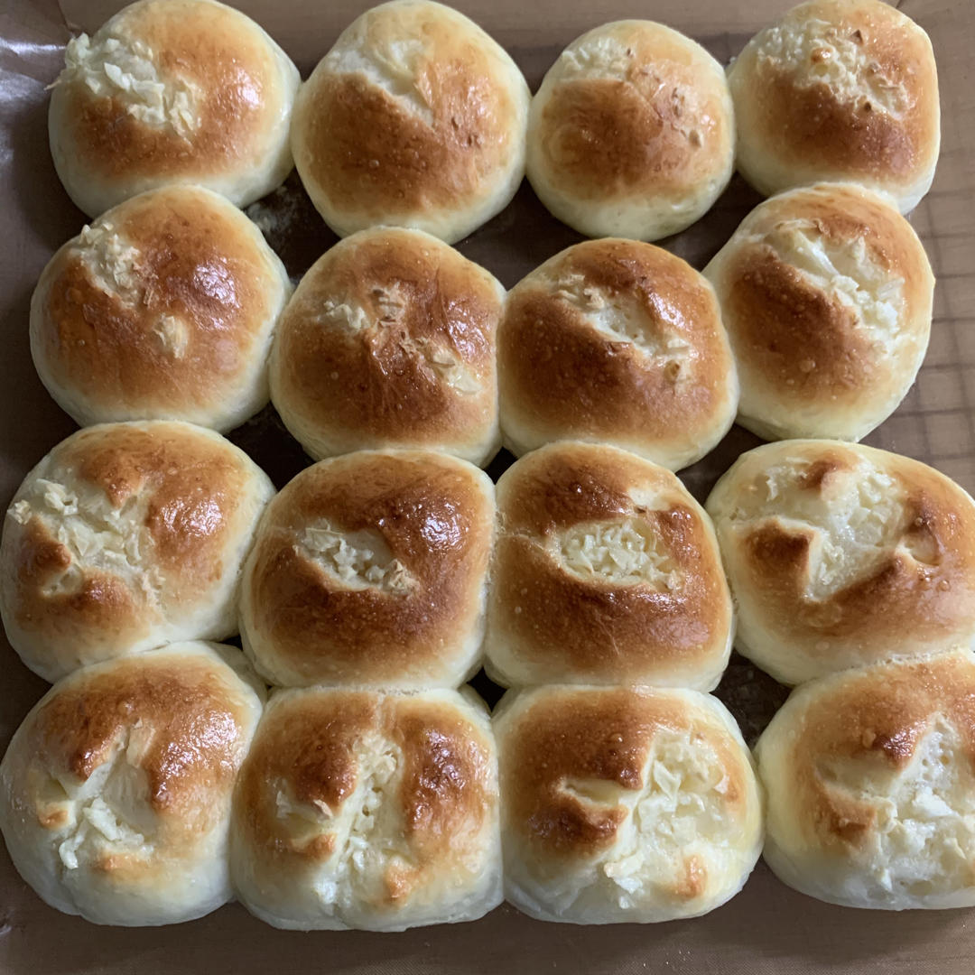 考验自制力的小餐包---黄油蒜香小餐包