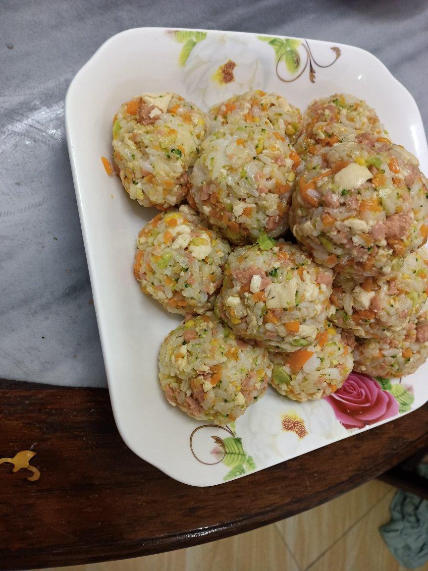 蔬菜杂粮饭团🍙
