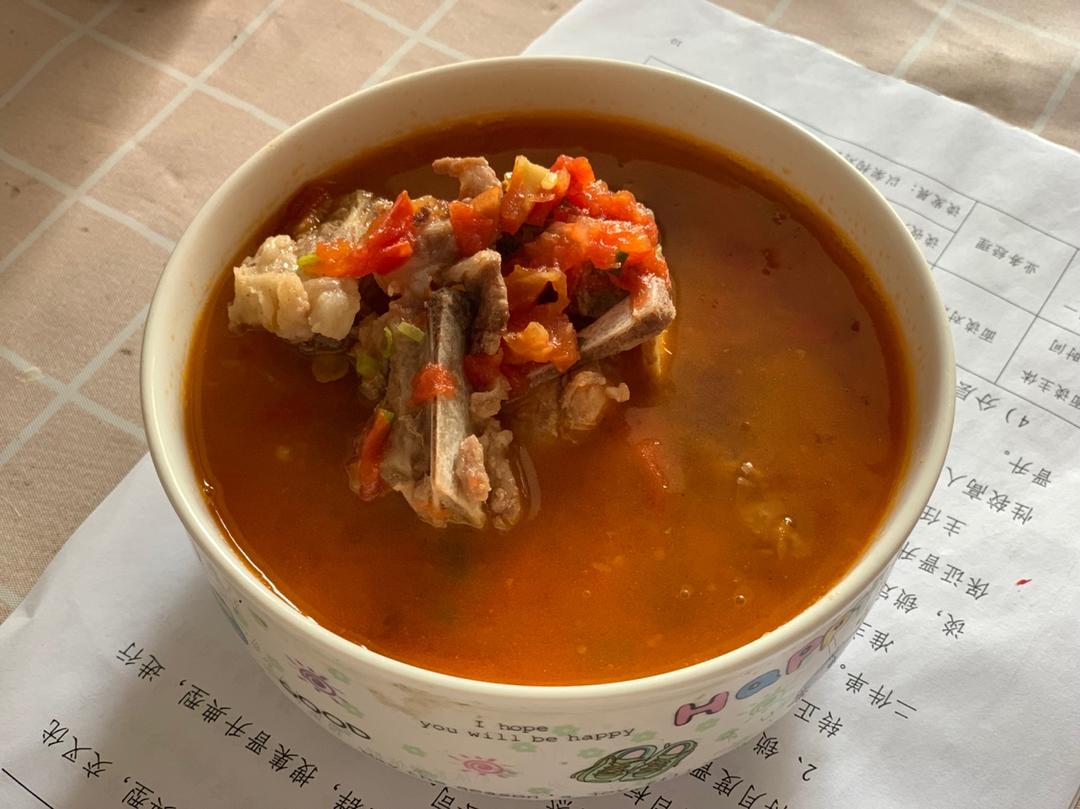 番茄土豆玉米排骨汤