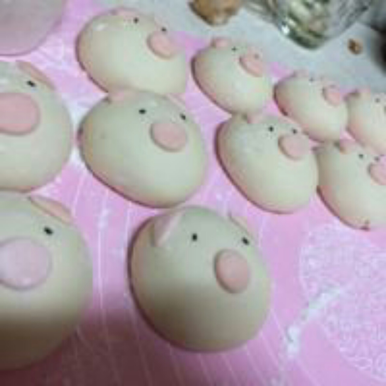 可爱的小猪豆沙包
