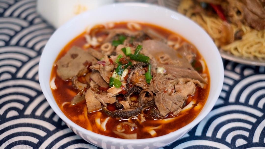 麻辣羊杂汤面