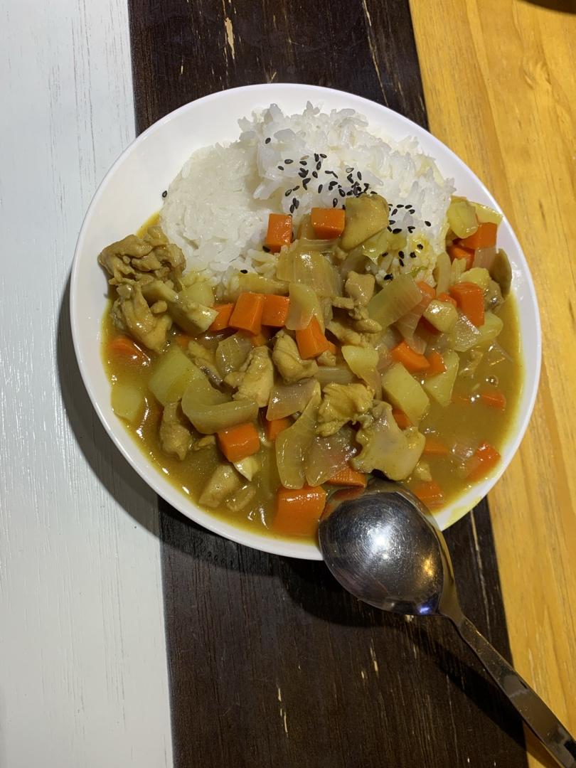 咖喱鸡肉饭