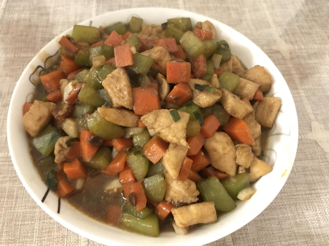 宫保鸡丁(家常版)