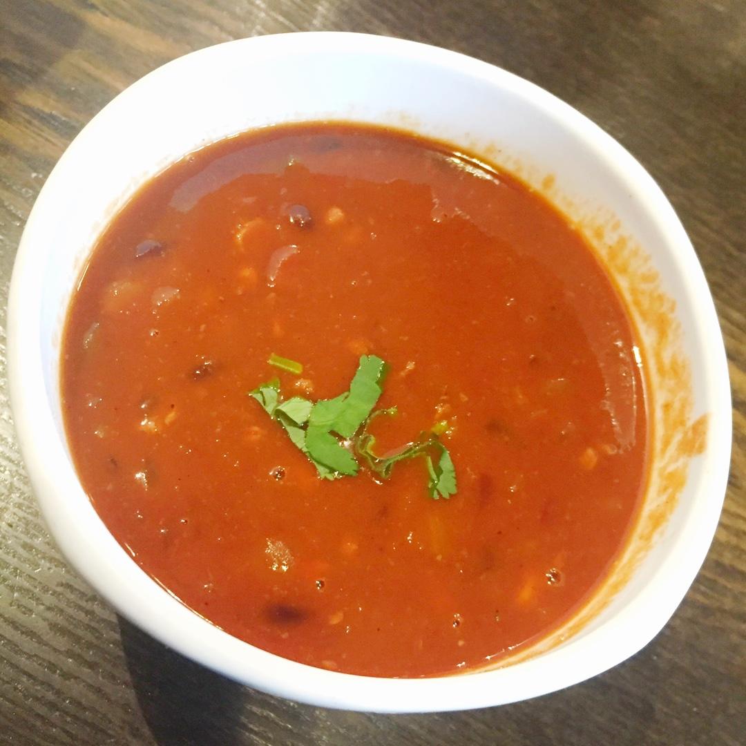 我得意地吃(˶‾᷄ ⁻̫ ‾᷅˵)