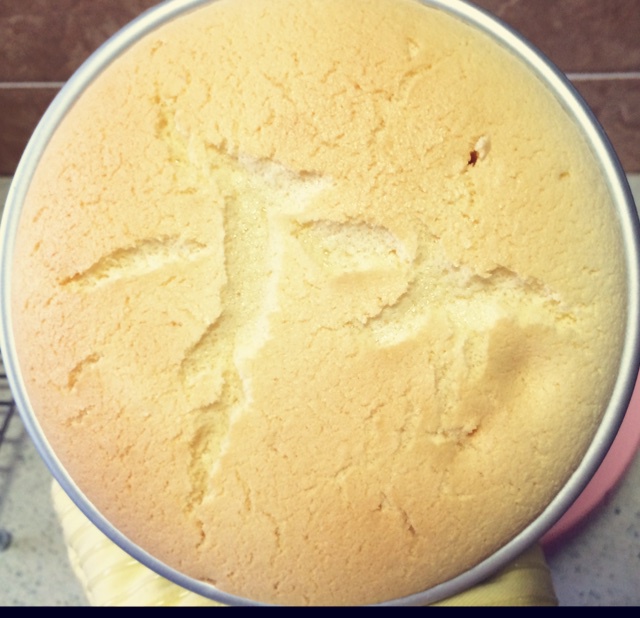 《Tinrry+》戚风蛋糕（6寸配方）（基础、超详细教程）