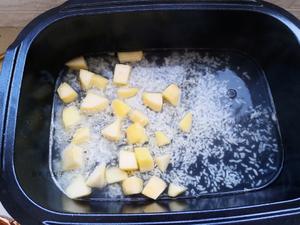米酒酿煮苹果#麦子厨房美食锅#的做法 步骤4