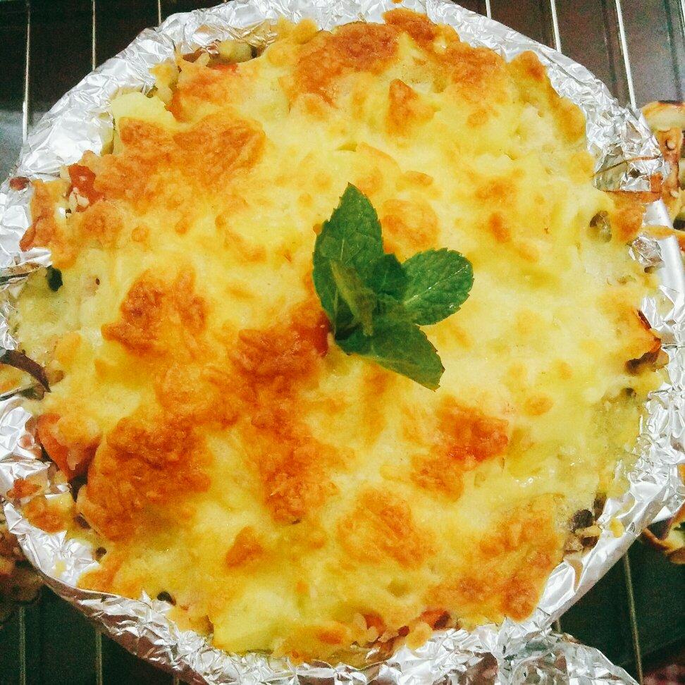 鲜虾培根芝士焗饭