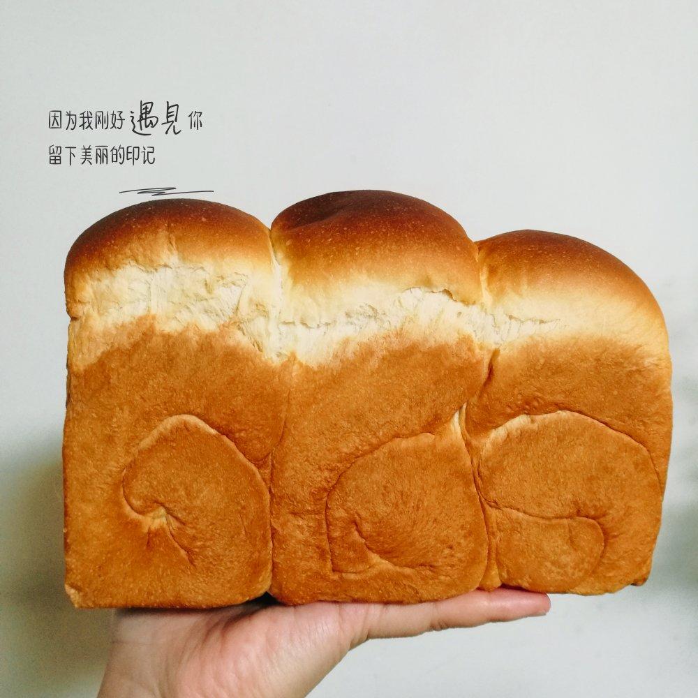 绵绵绵吐司