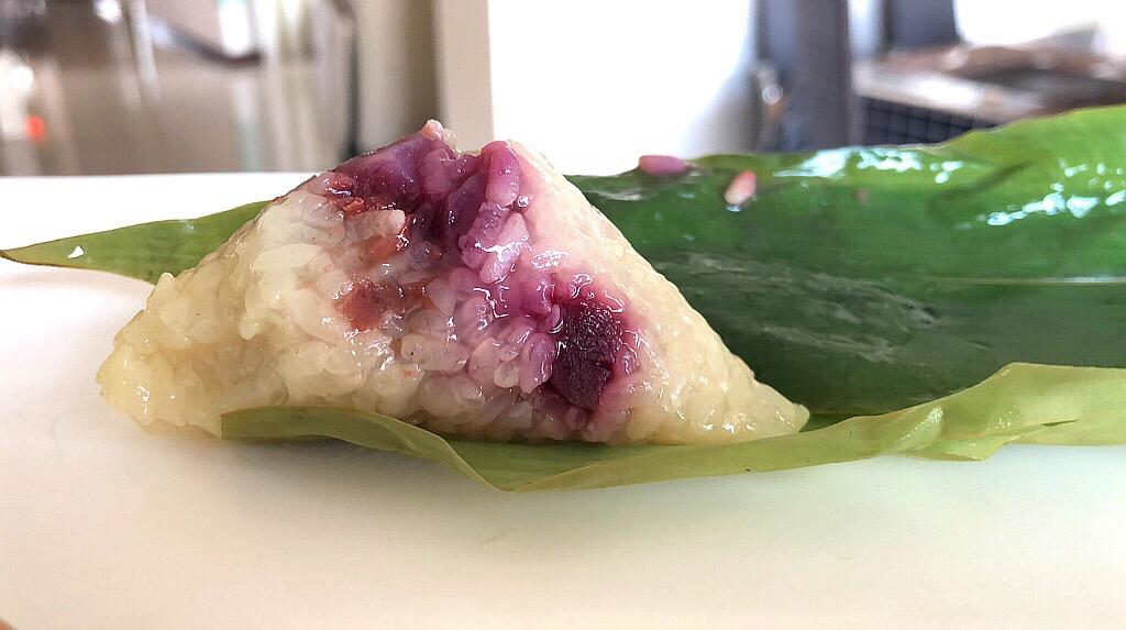 紫薯豆沙粽子