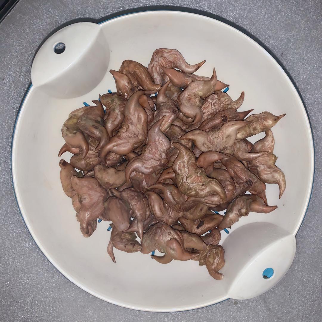 盐水菱角