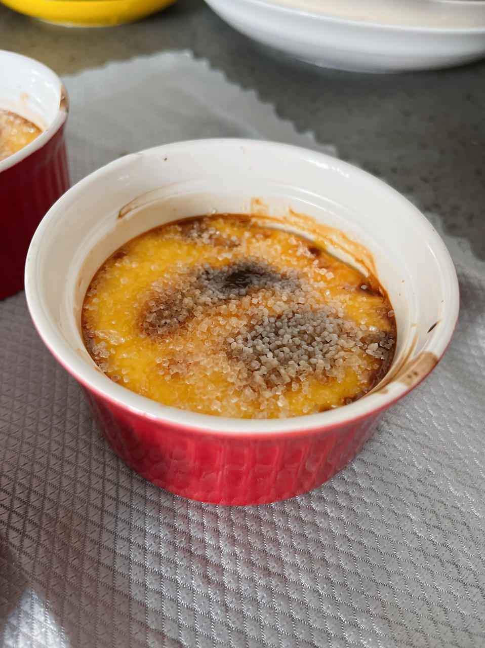 CRÈME BRÛLÉE 法式烤布蕾（焦糖布丁）