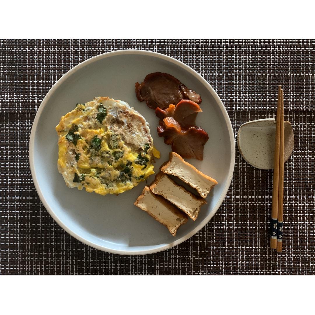 台湾传统早餐快手全麦芝士肉松蛋饼