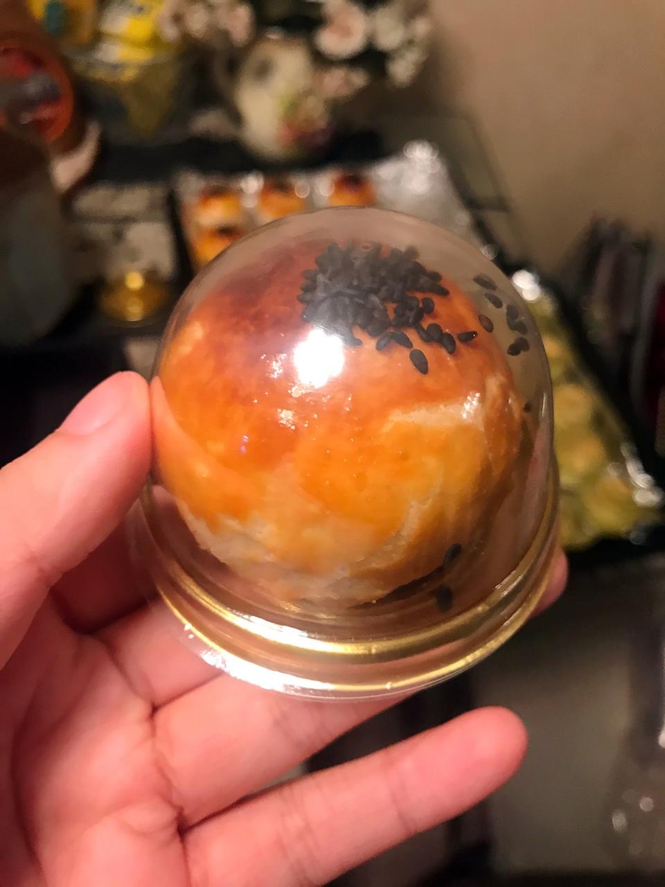 蛋黄酥