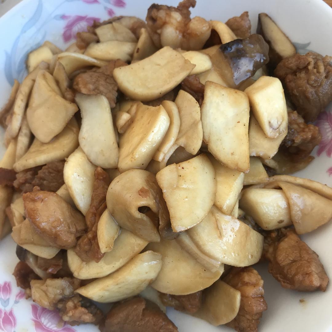 魏福江做的杏鲍菇炒肉