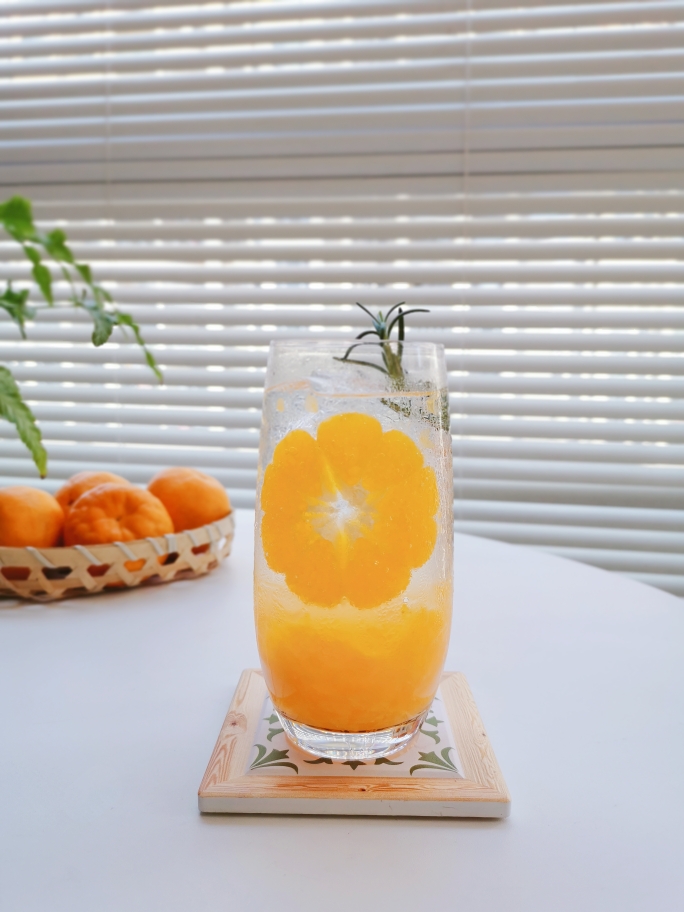 粑粑柑气泡水｜行走的果粒橙的做法 步骤9