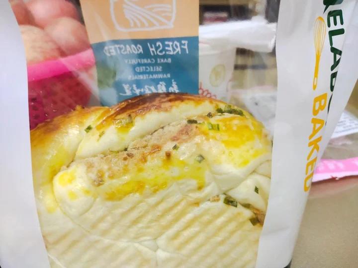 香葱肉松手撕吐司
