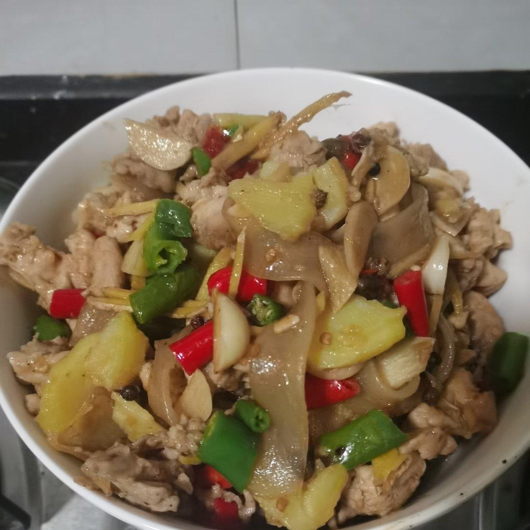 舌尖上的好吃兔（自贡子姜鲜椒兔）
