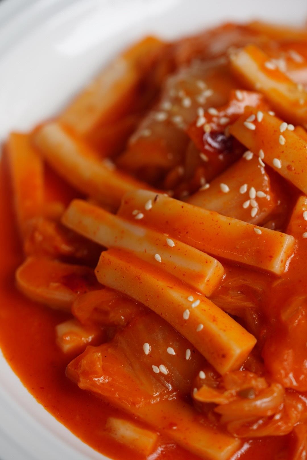 韩式辣白菜炒年糕