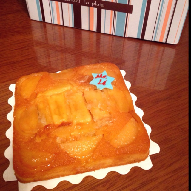 焦糖菠萝反转蛋糕