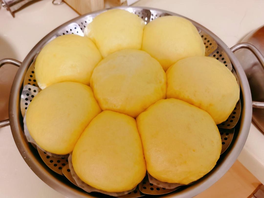 迪儿大厨做的奶香玉米面馒头一次发酵