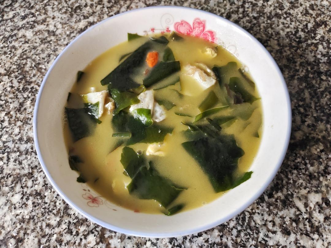 虾皮裙带菜汤