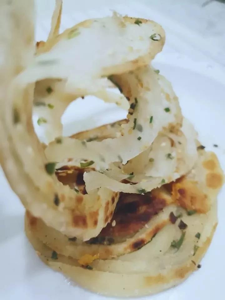 手抓葱油饼