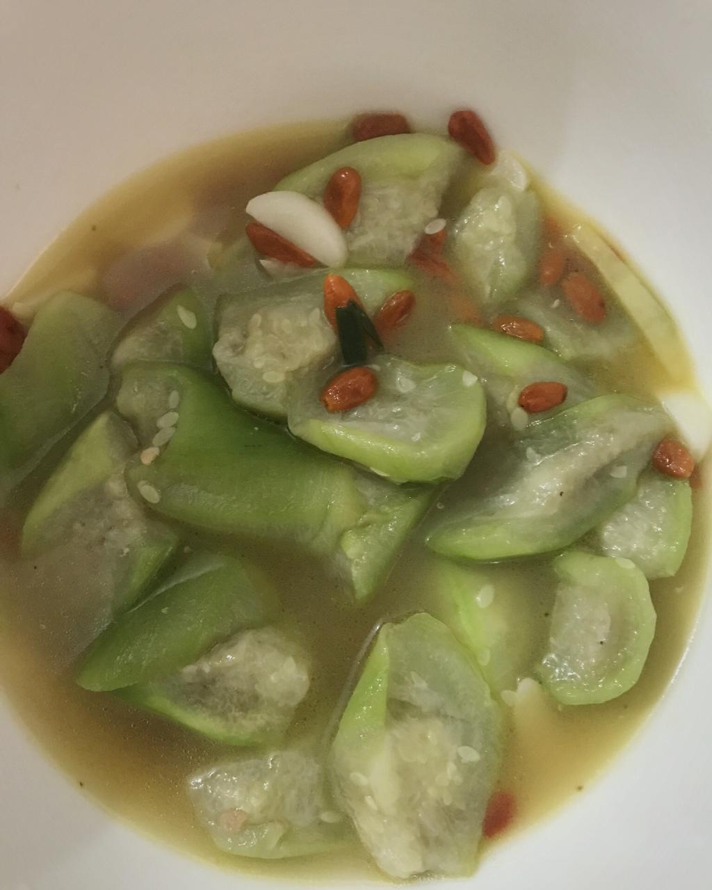 家常菜~枸杞丝瓜