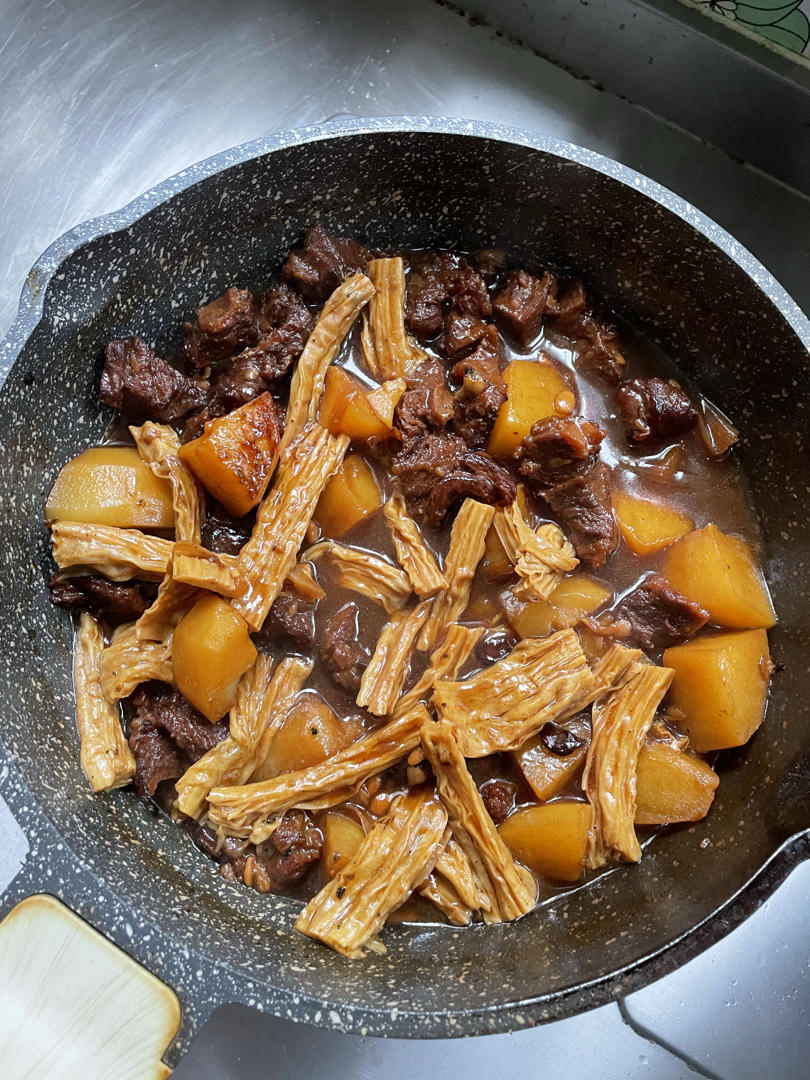 番茄土豆炖牛腩