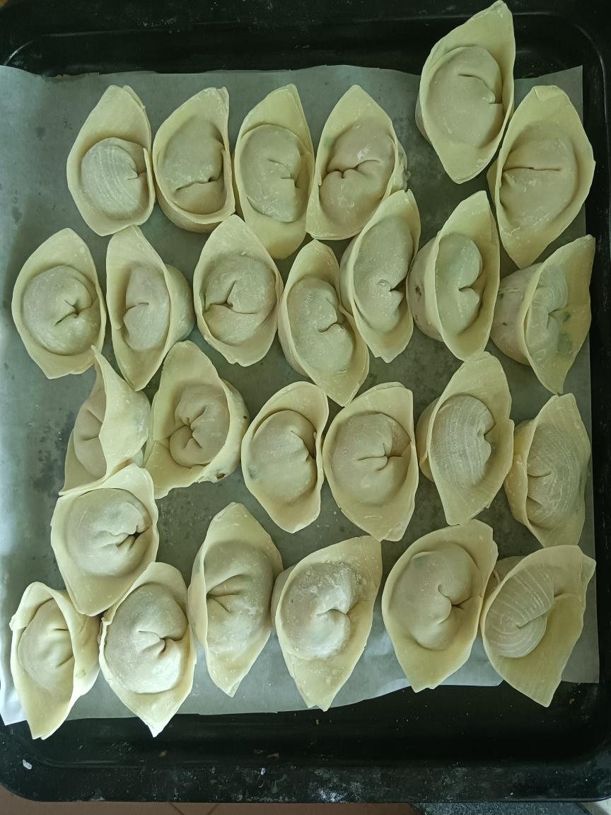 上海荠菜大馄饨