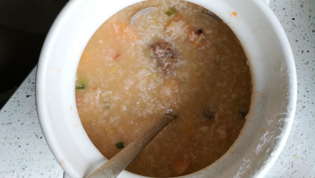 鲜虾砂锅粥