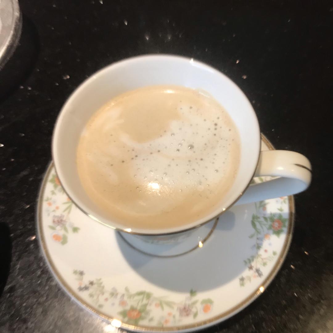 拉花咖啡
